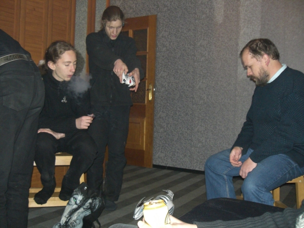 Антон, Фаустус, Thor