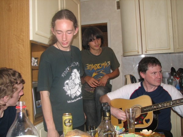 Антон, Джон, Корган, Шок